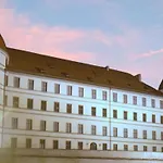 Neuburg Am Schloss נויבורג אן דר דונאו