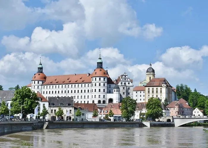 Neuburg Am Schloss דירה נויבורג אן דר דונאו
